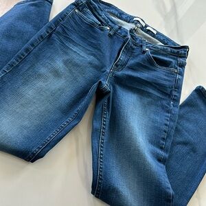 Women skinny jeans size 8 Calvin klein